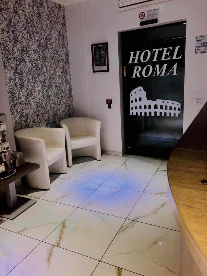 Tiburtina Hotel Holiday Рим Екстер'єр фото